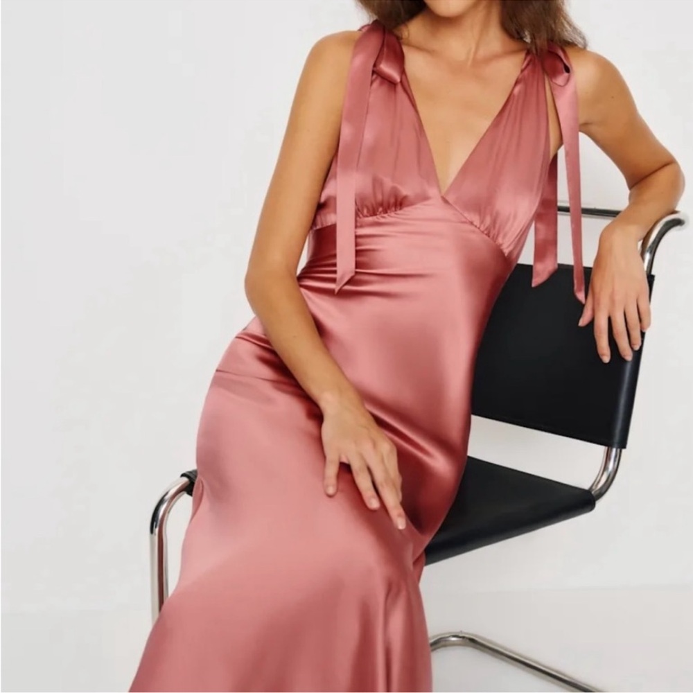 NWT Reformation Pernille Dress - Dried Rose Sizes M - Picture 2 of 8